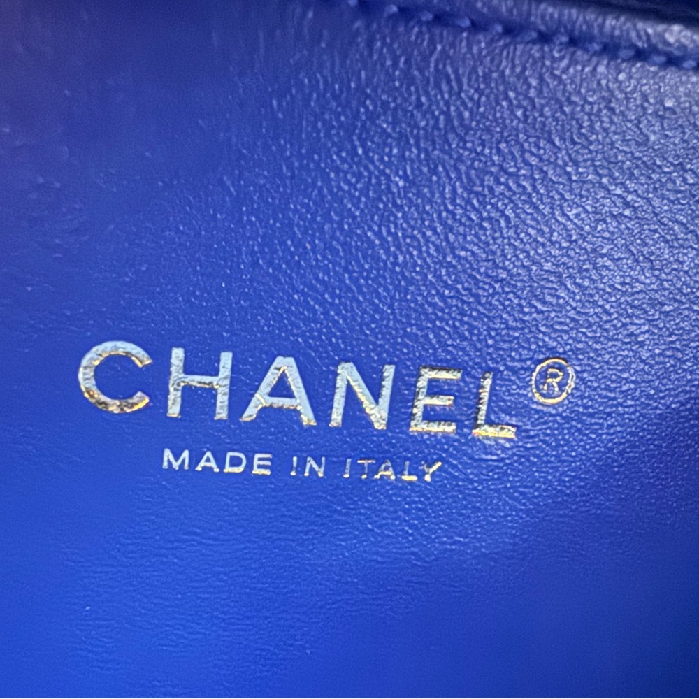 Chanel Multicolor CC Filigree Vanity Case Shoulder Bags - Picture 12 of 14
